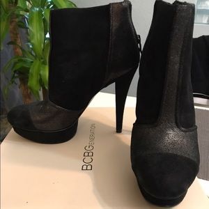 Steve Madden Suede platform stiletto size 6 1/2